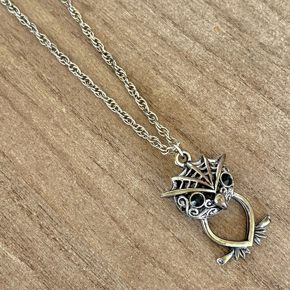 Silver Tone Brass Owl Pendant Black Rhinestone Eyes 18in Cable Chain Necklace